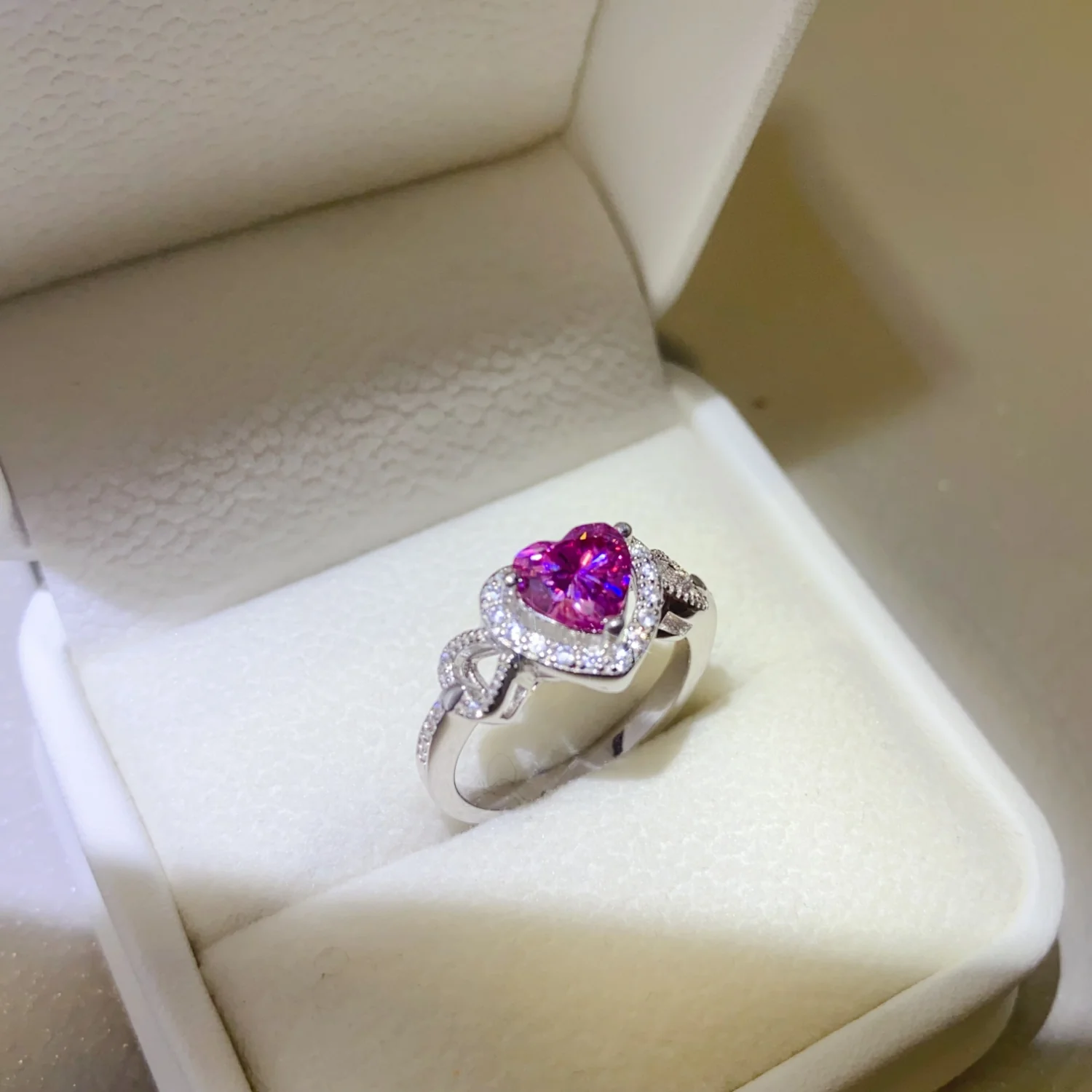 1 Carat Moissanite 925 Sterling Silver Ring - Image 4