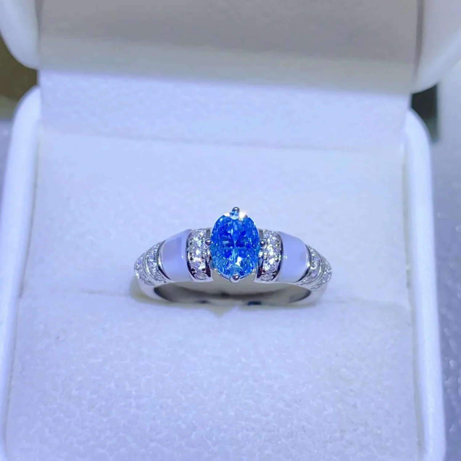 1 Carat Moissanite 925 Sterling Silver Ring - Image 7