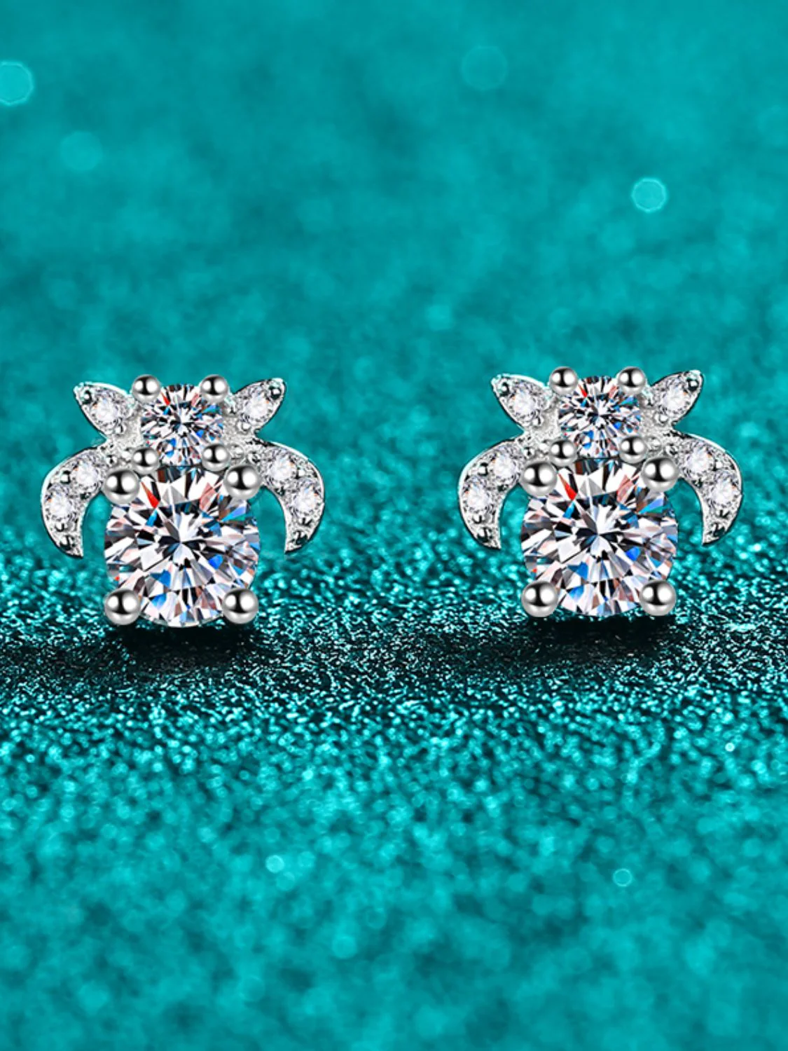 1 Carat Moissanite 925 Sterling Silver Stud Earrings - Image 3