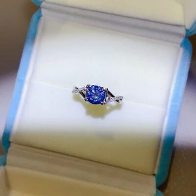 1 Carat Moissanite Crisscross 925 Sterling Silver Ring - Image 7
