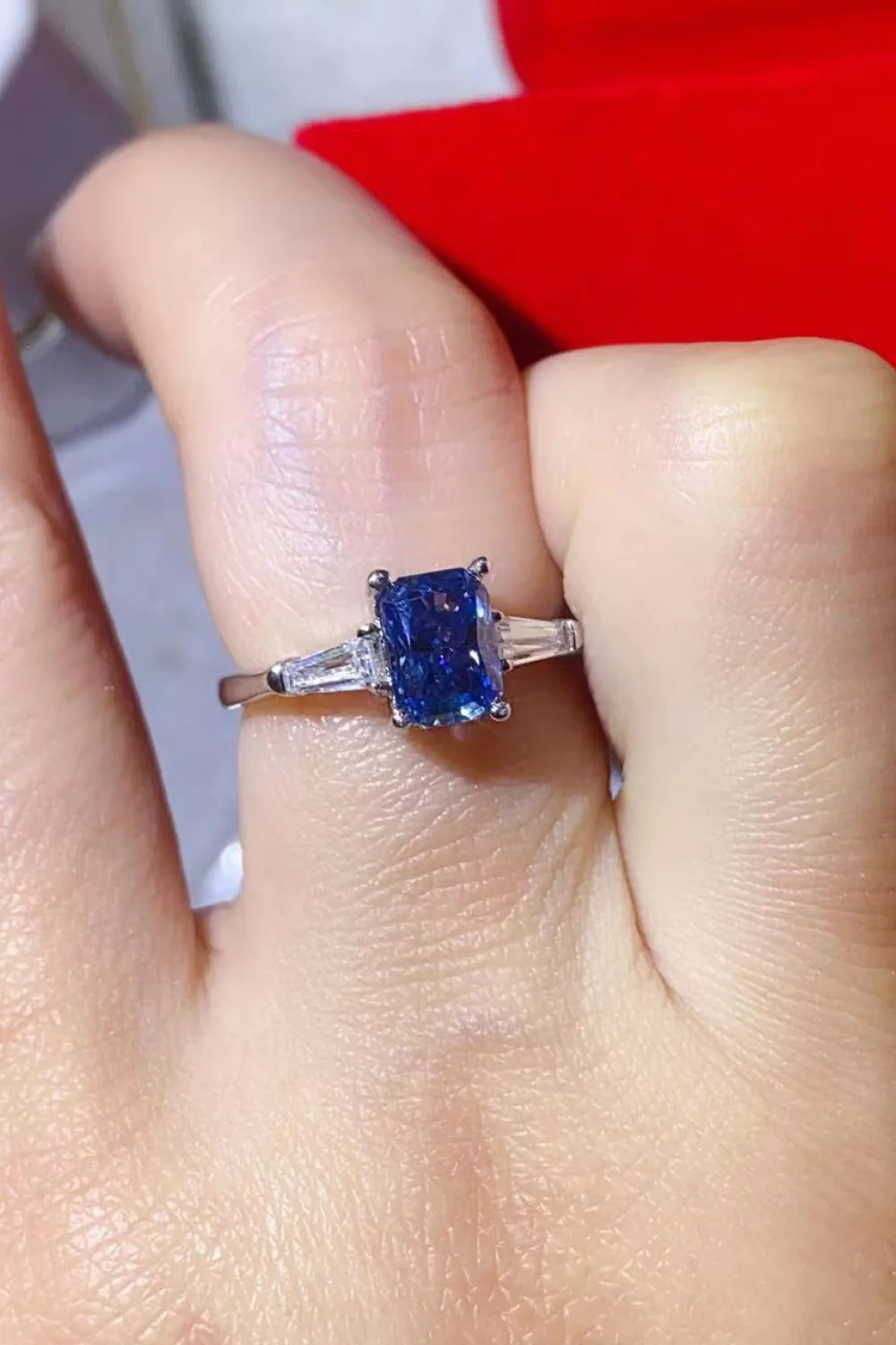 1 Carat Moissanite Platinum-Plated Rectangle Ring in Blue - Image 2