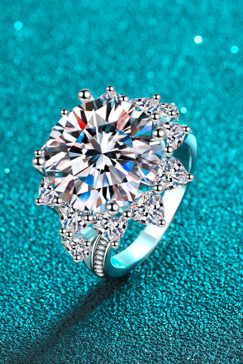 10 Carat Moissanite Flower-Shaped Ring - Image 3
