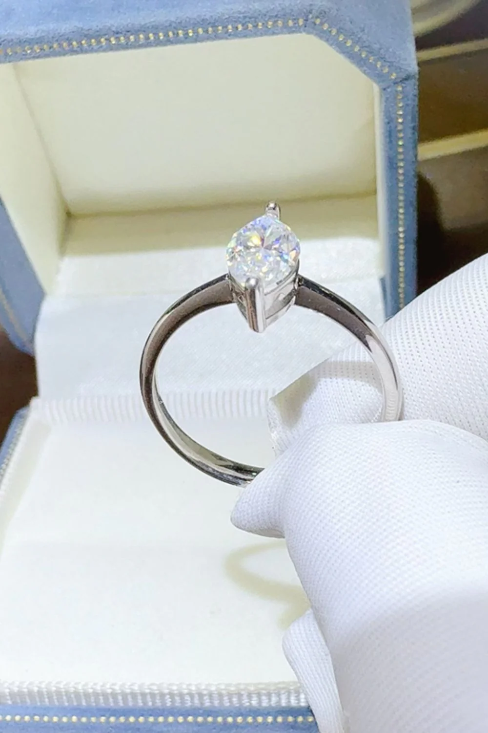 2 Carat Moissanite 925 Sterling Silver Ring - Image 4
