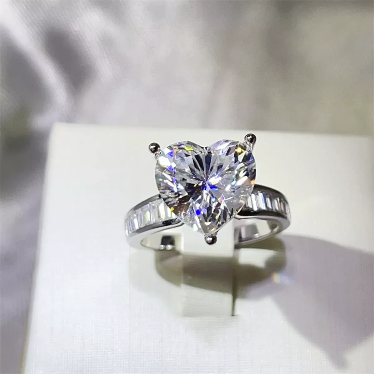 5 Carat Moissanite 925 Sterling Silver Heart Ring - Image 2
