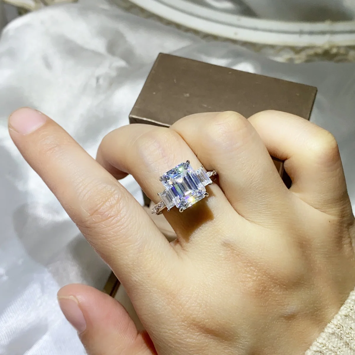 5 Carat Moissanite 925 Sterling Silver Ring - Image 4