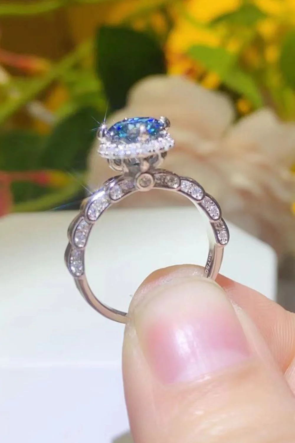 925 Sterling Silver 1 Carat Moissanite Cluster Ring - Image 3