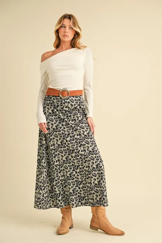 Aemi+Co Leopard Midi Skirt - Image 7