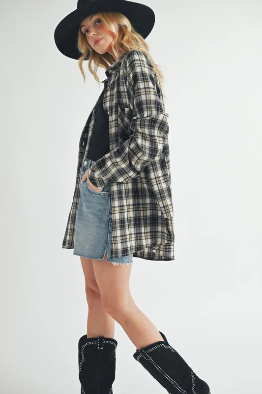 Aemi + Co Plaid Button Up Flannel Shirt with Chest Pocket - Image 3