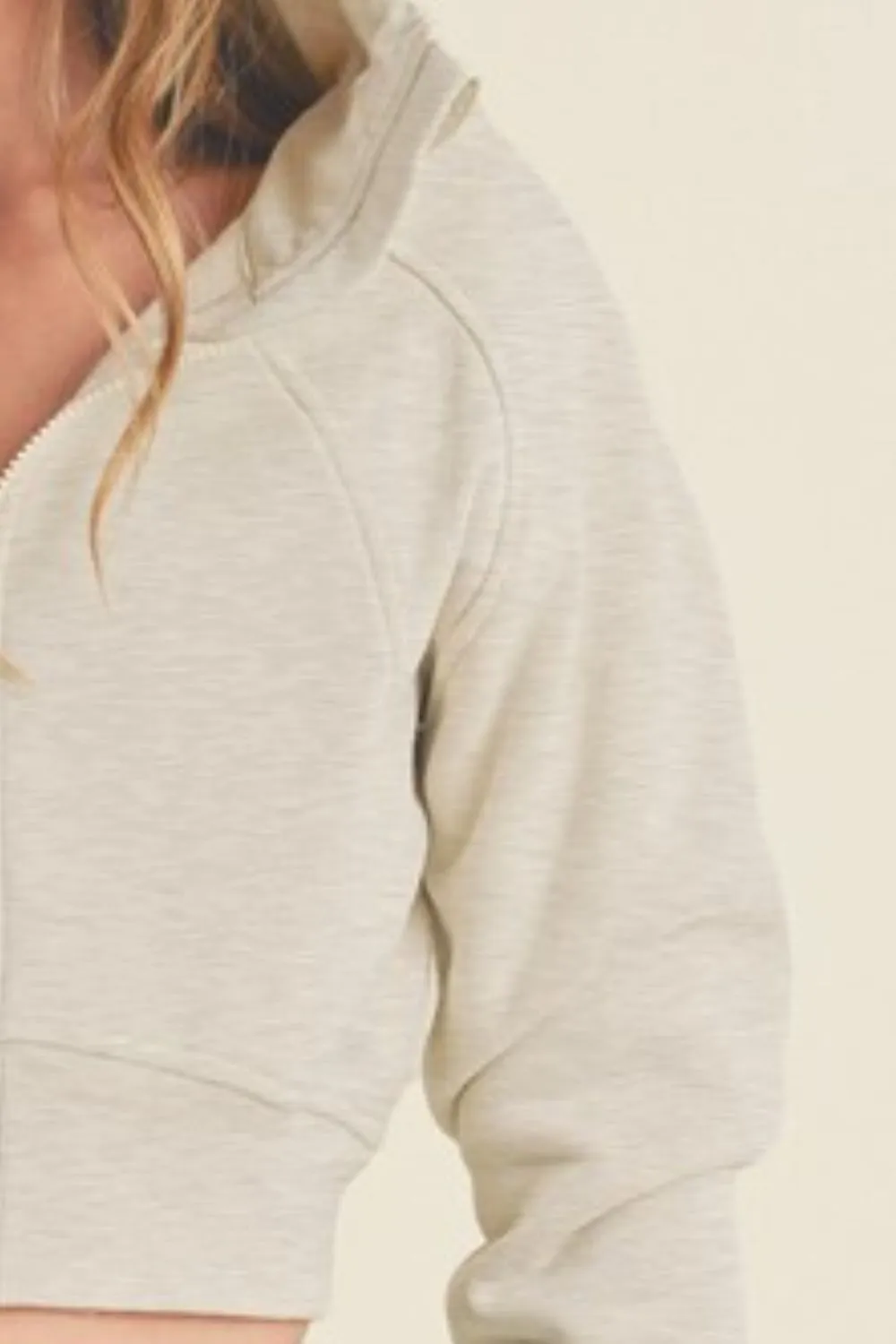 Aemi + Co Zip Up Raglan Sleeve Cropped Hoodie - Image 3
