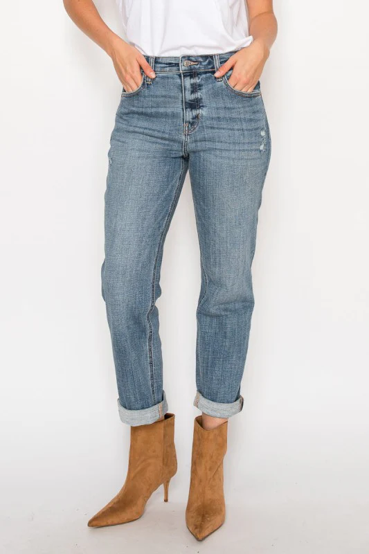 AT2102BFM - MID RISE MODERN BOYFRIEND JEANS - Image 5