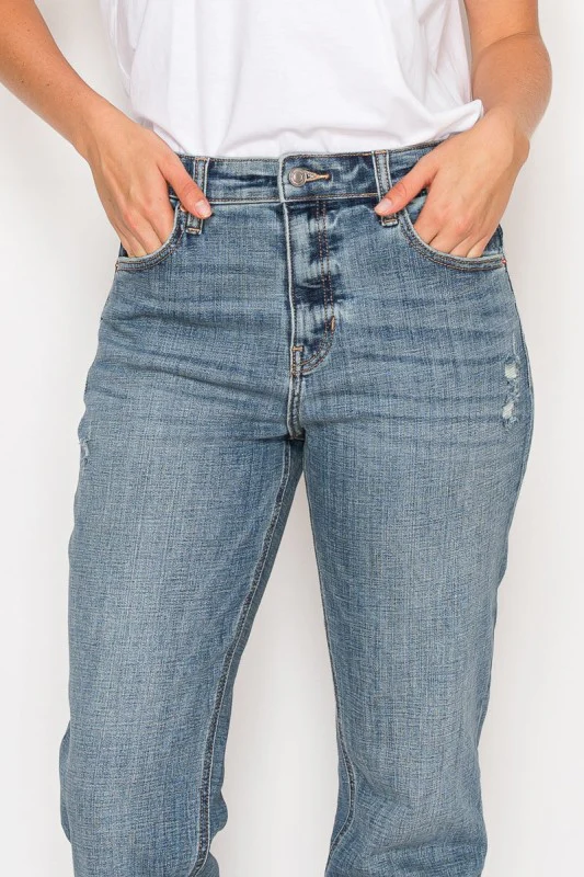 AT2102BFM - MID RISE MODERN BOYFRIEND JEANS - Image 6