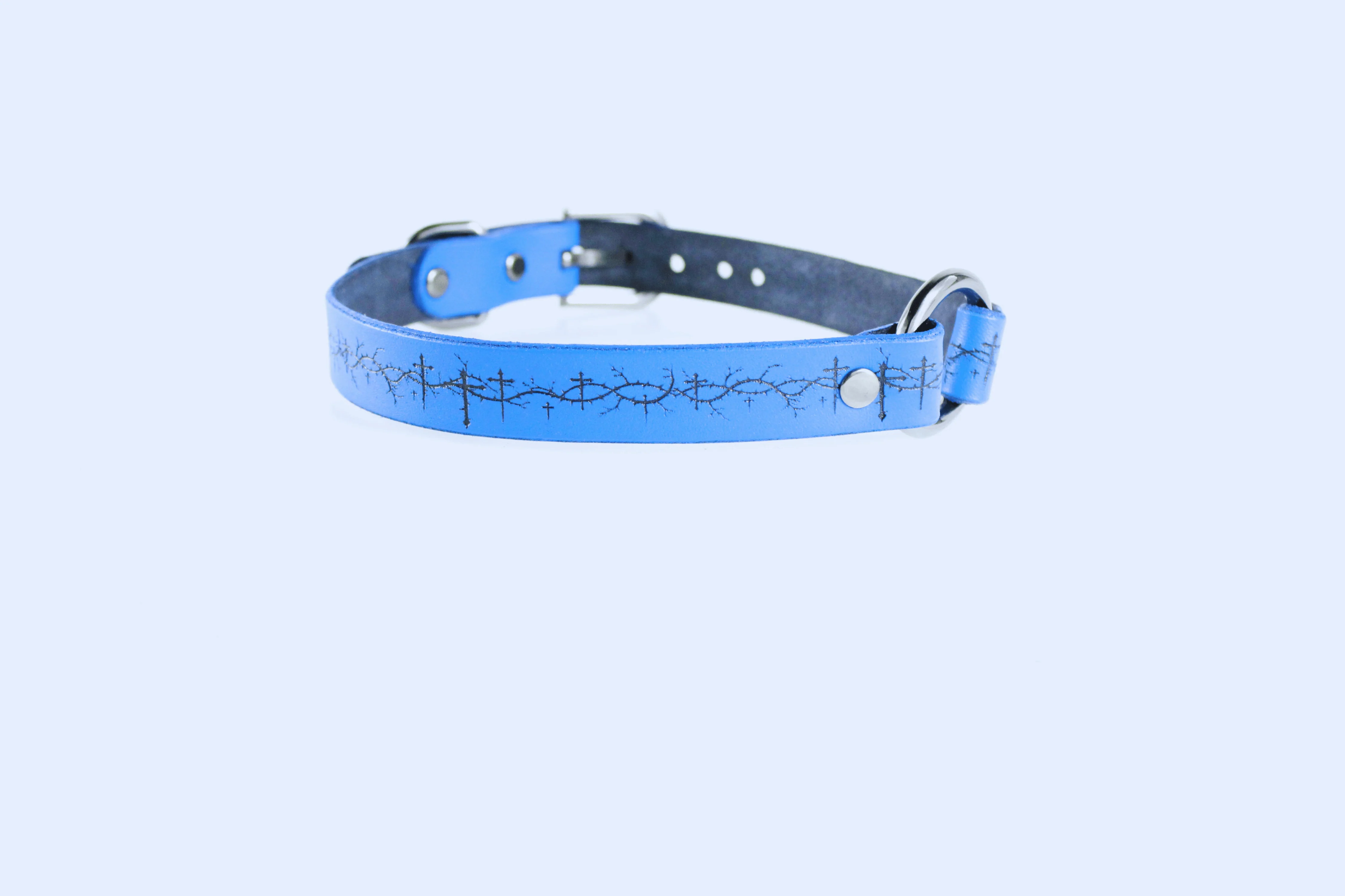 Barbed BDSM Collar – Blue Leather Choker with Cross Motif & Gothic - Image 5