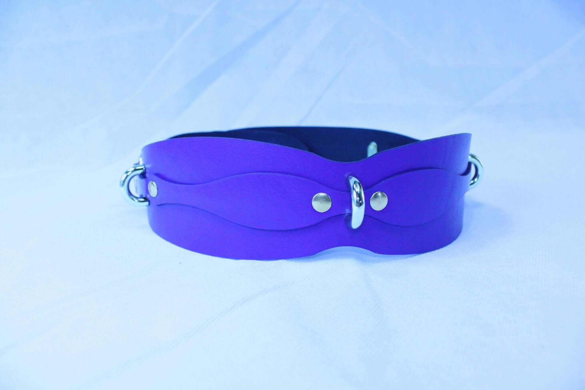 BDSM Belt Handmade Leather Waist Belt with D-Rings - Image 3