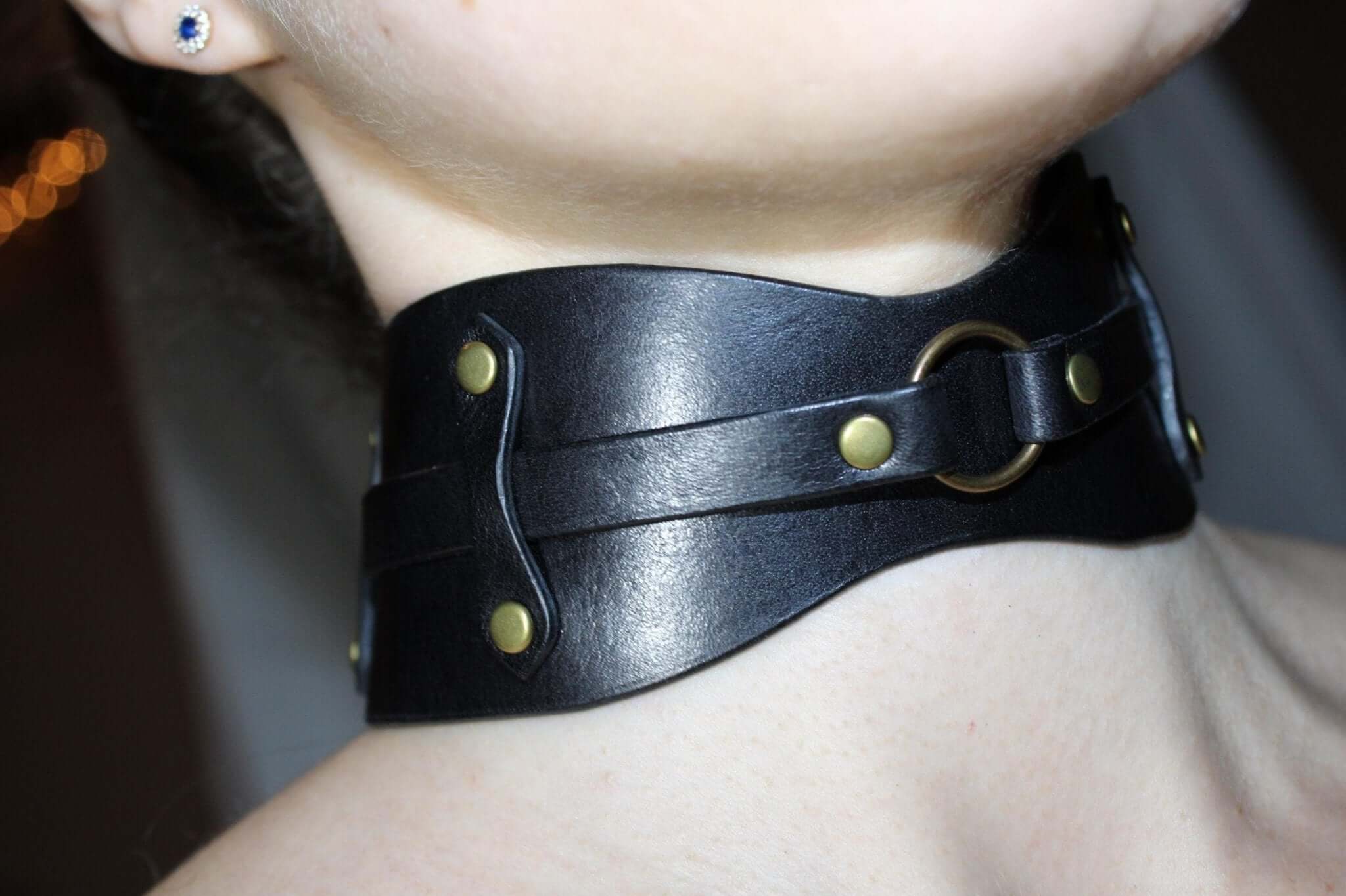 BDSM Collar Edgy O-Ring Collar Choker for Kinky Fashion - Image 4