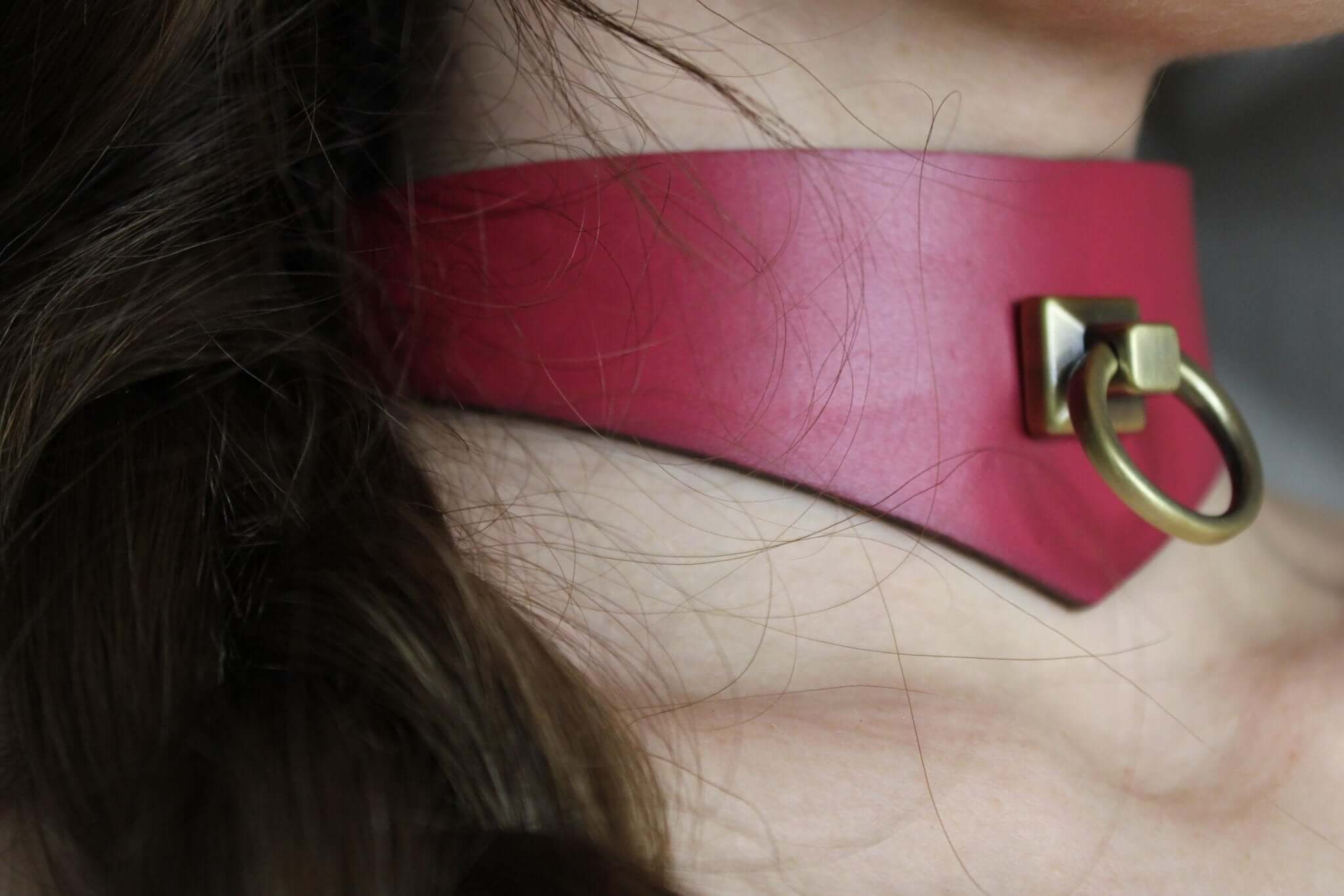 Handcrafted Leather BDSM Collar Elegant Choker For Submissive Play - Image 2