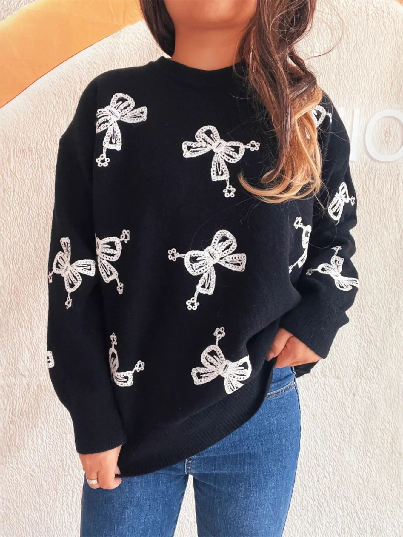 Bow Round Neck Long Sleeve Sweater - Image 4