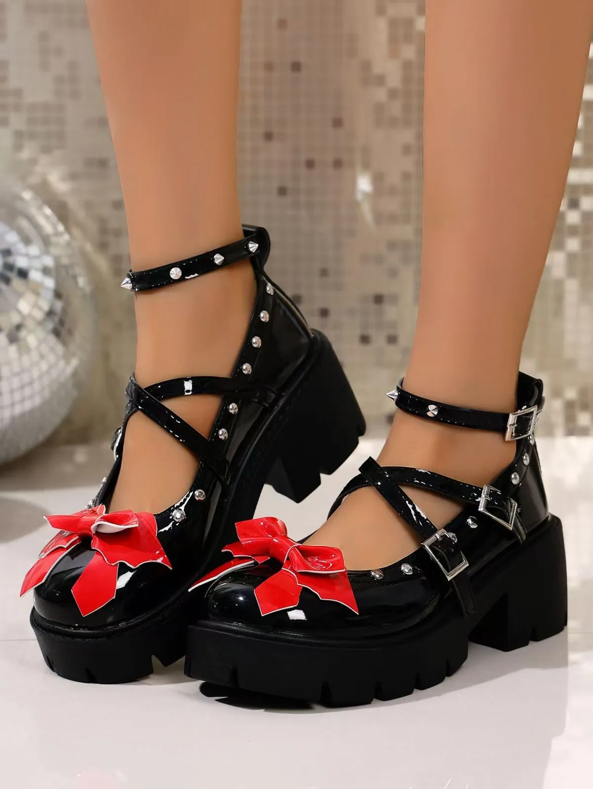 Bow Round Toe Block Heels Pumps - Image 7
