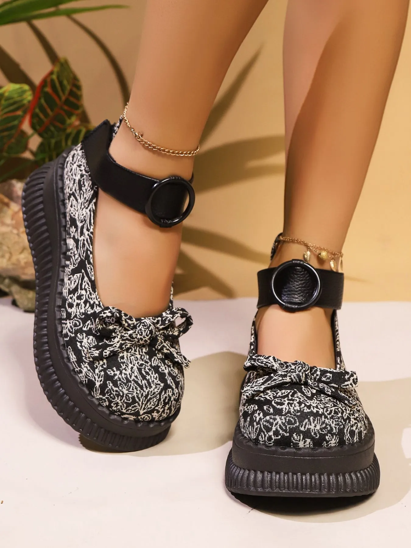 Bow Round Toe Platform Loafers - Image 3