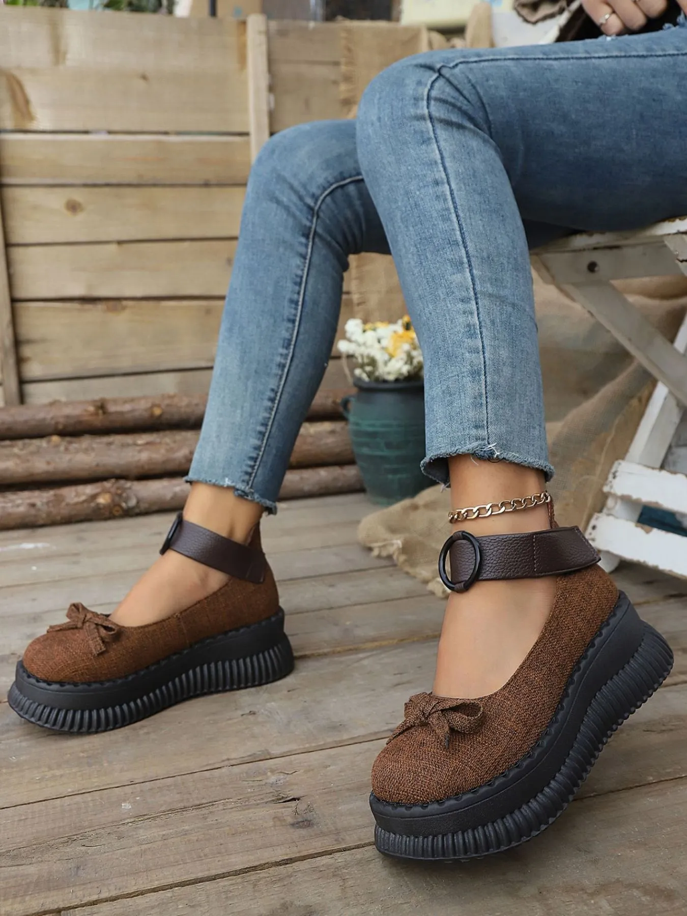 Bow Round Toe Platform Loafers - Image 4