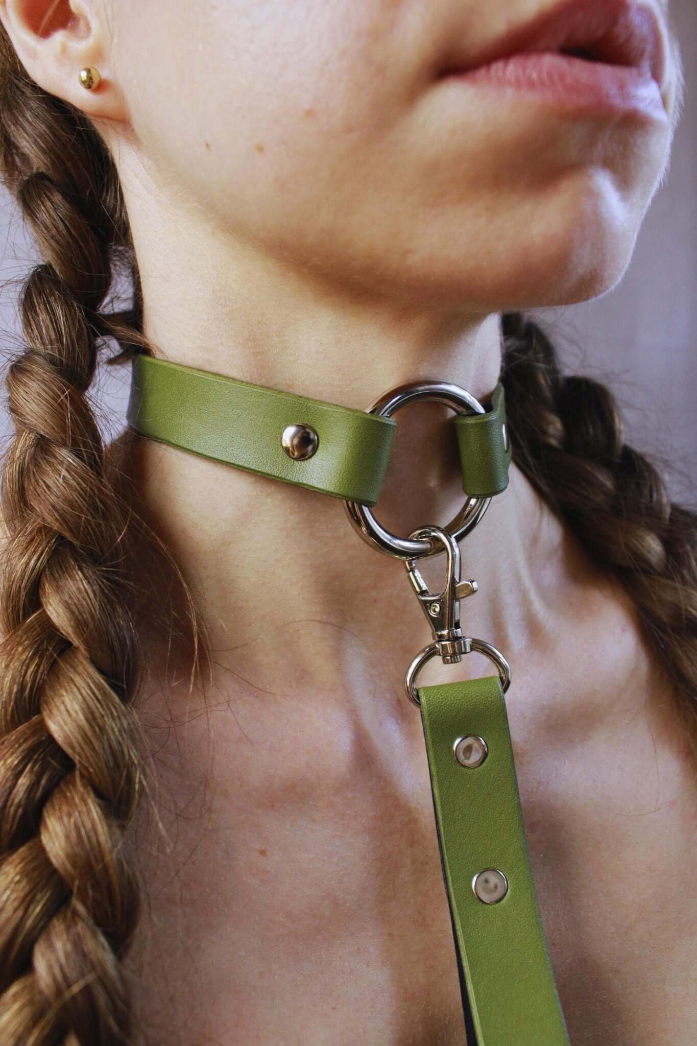 Choker Collar Olive Green Leather Collar Leash Set