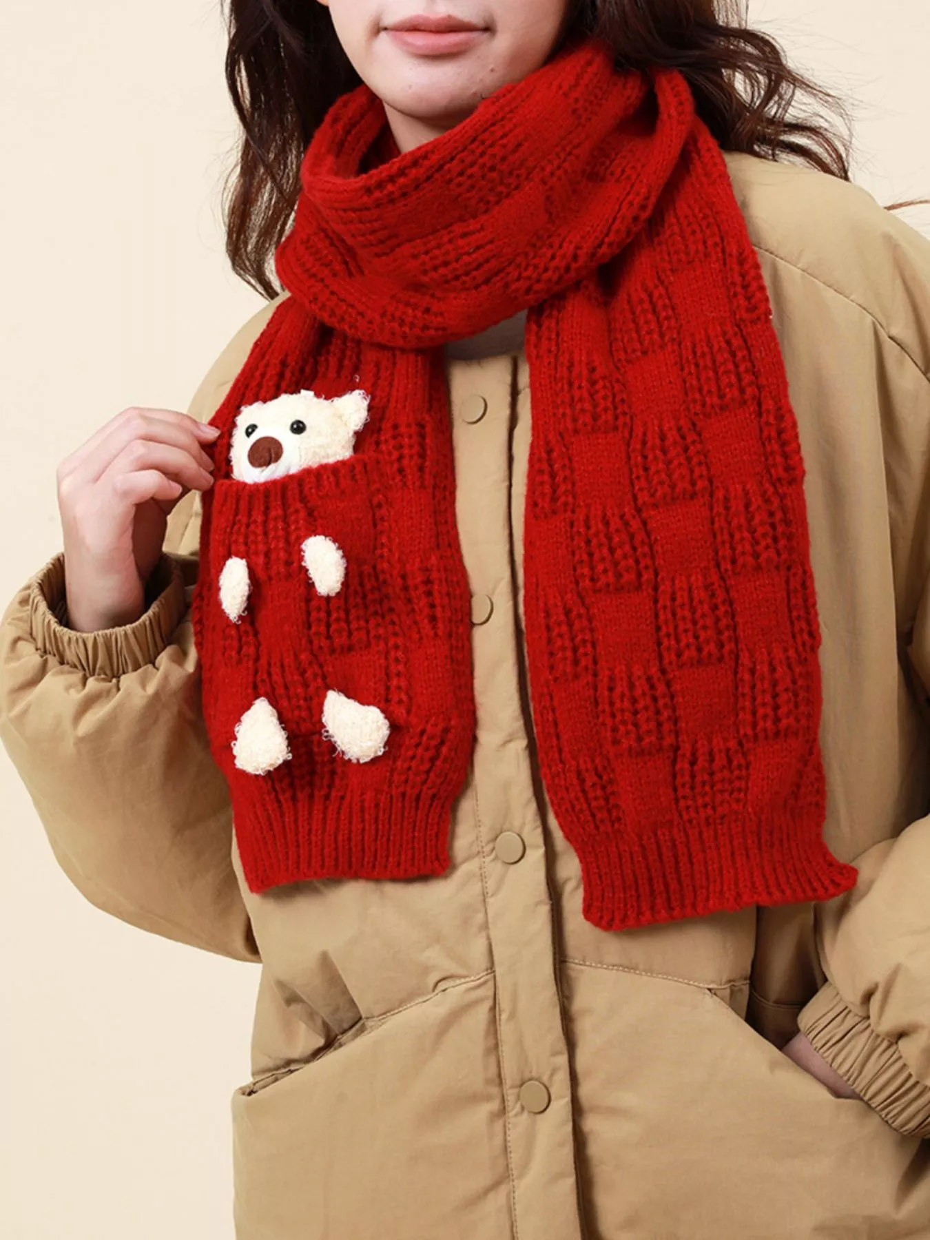Christmas Cute Bear Pocket Knitted Scarf - Image 6
