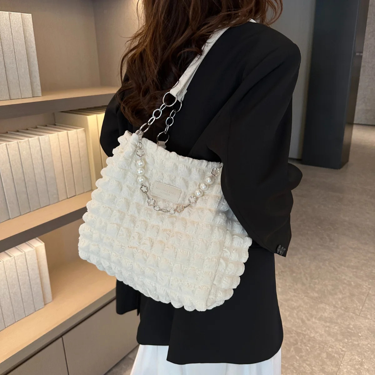 Cloud Puffy Polyester Tote Bag - Image 18