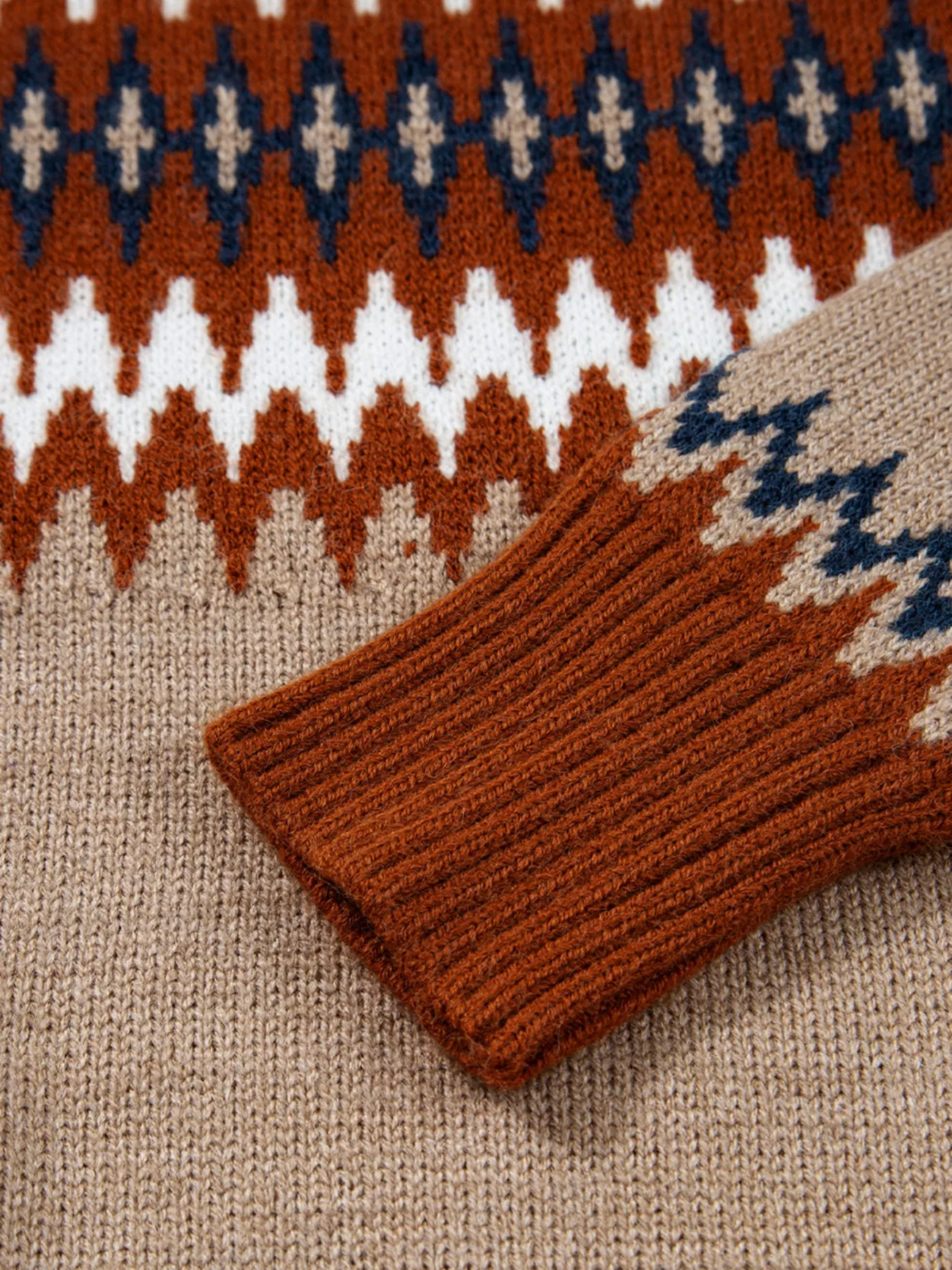 Color Block Crew Neck Sweater - Image 12
