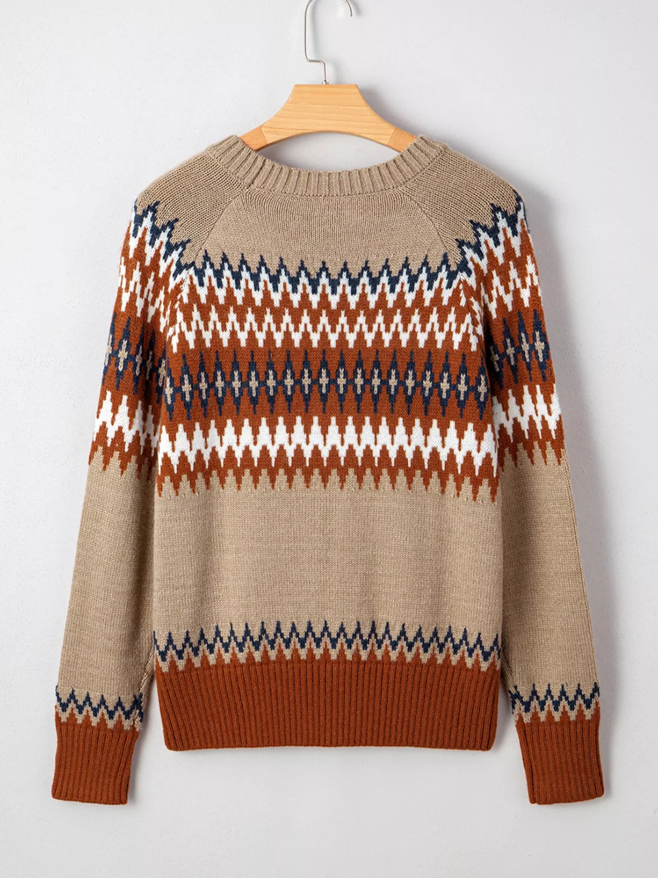 Color Block Crew Neck Sweater - Image 7