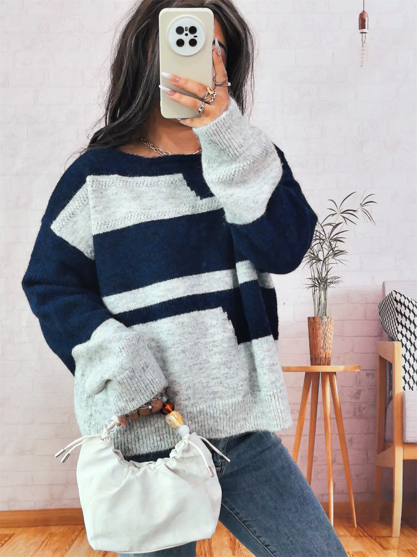 Color Block Round Neck Sweater - Image 8