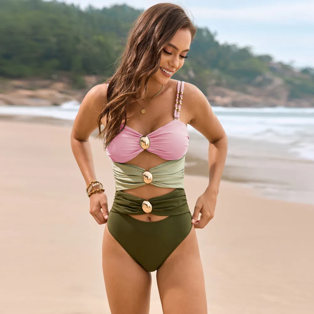 Color Block Sweetheart Neck One-Piece Swimwear - Image 14