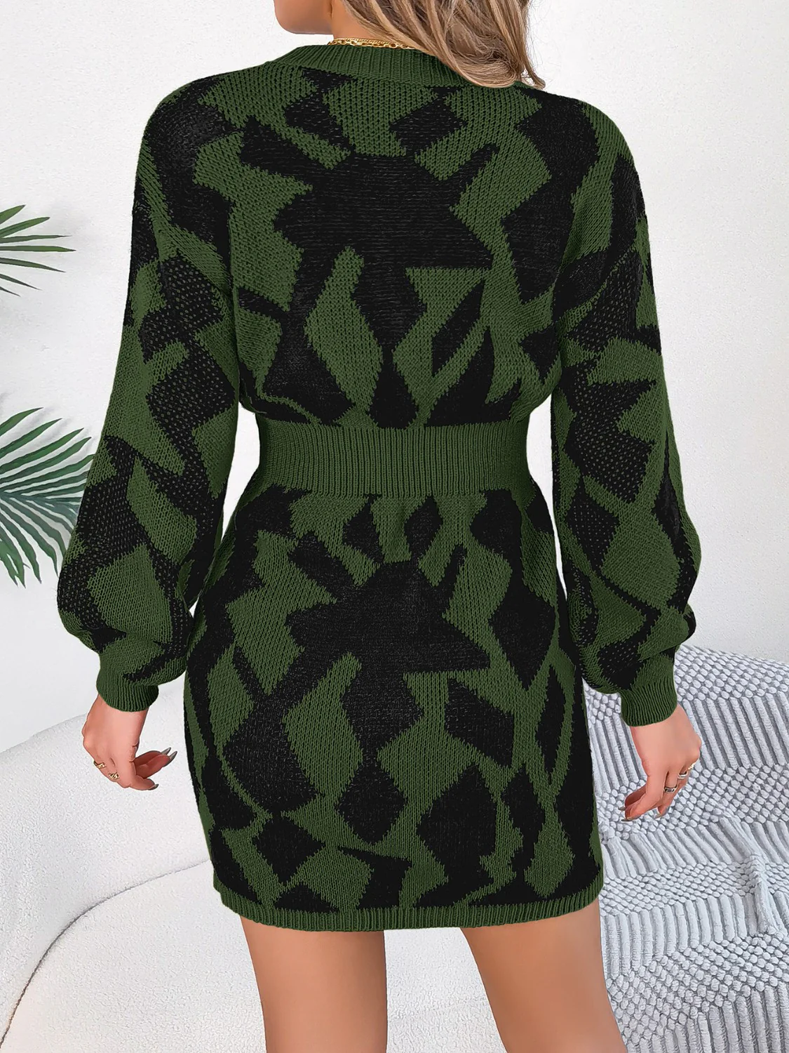 Contrast Round Neck Cutout Long Sleeve Mini Sweater Dress - Image 12