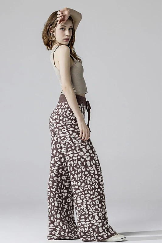 Cozy Warm Soft Leopard Fuzzy Lounge Pants - Image 3