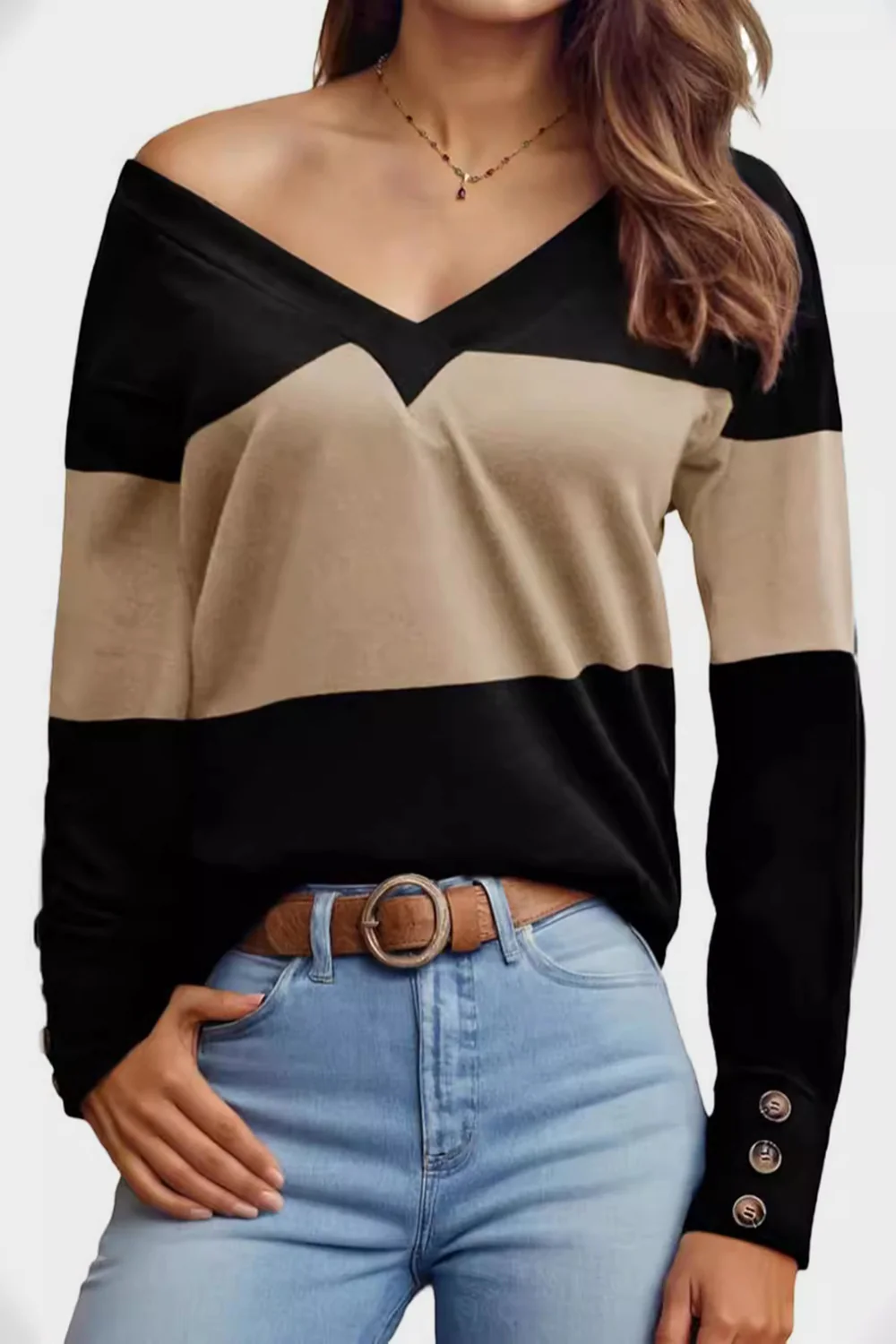 Decorative Button Contrast V-Neck Long Sleeve T-Shirt - Image 2