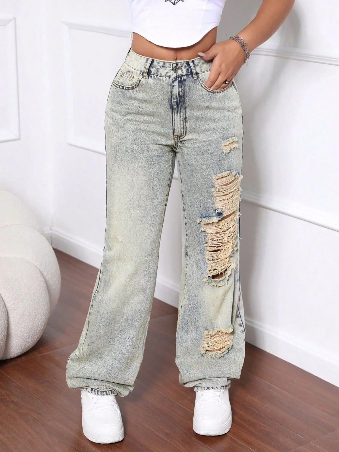 Distressed High Waist Jeans - Image 2