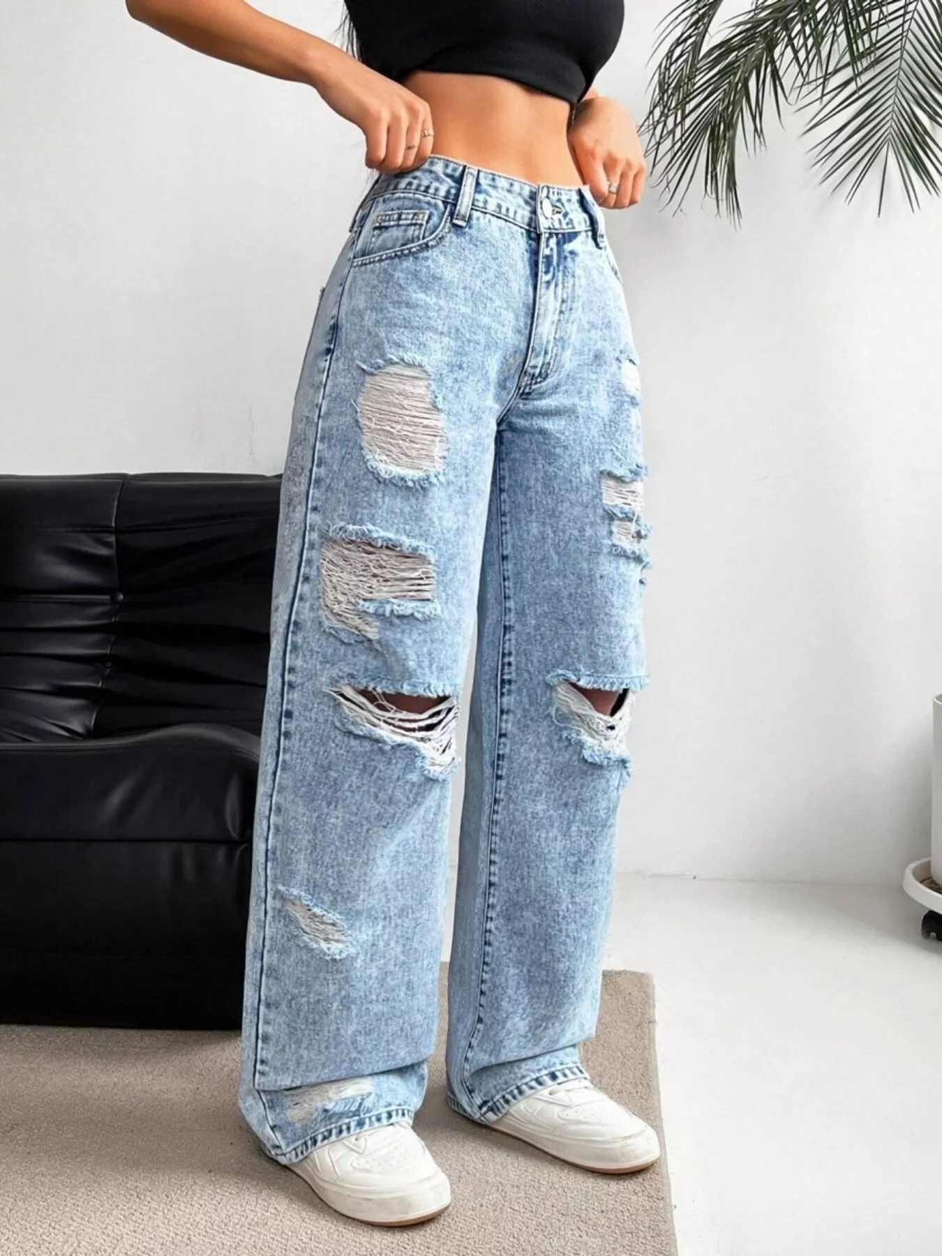 Distressed Wide Leg Jeans - Image 5