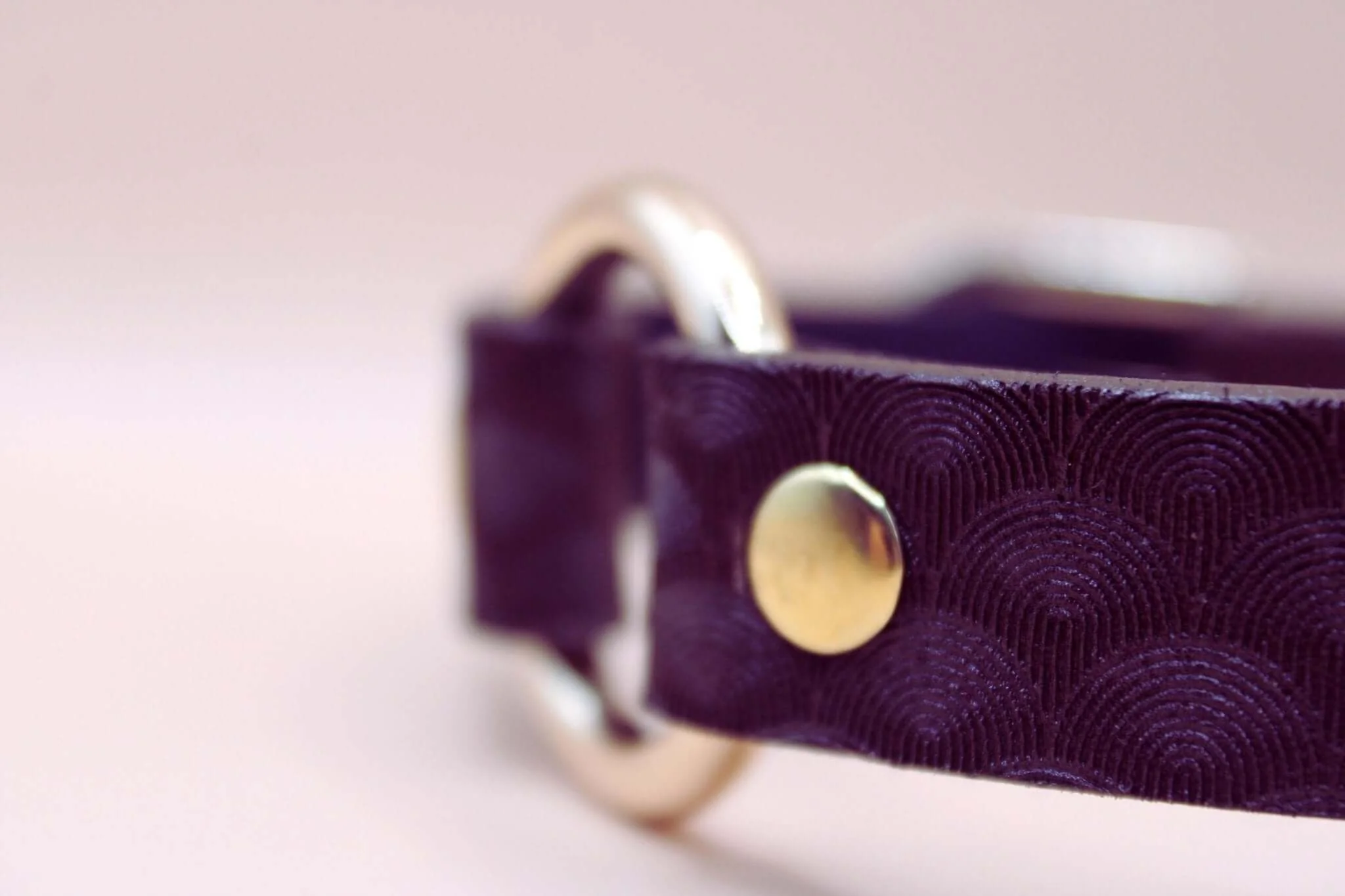 Purple Leather Choker | Elegant Day Collar for Petplay - Image 2