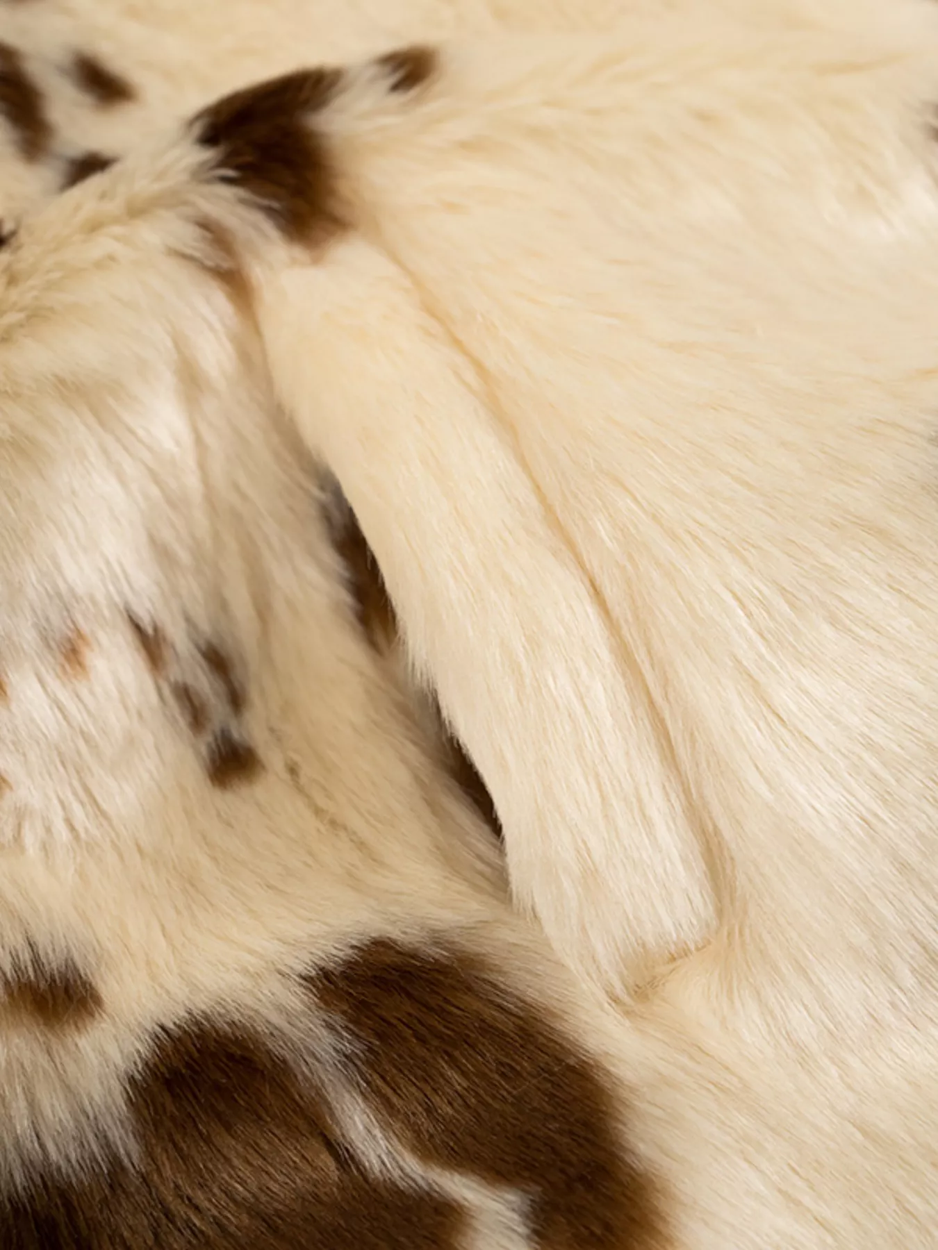 Faux Fur Zip Up Cropped Outerwear - Image 12