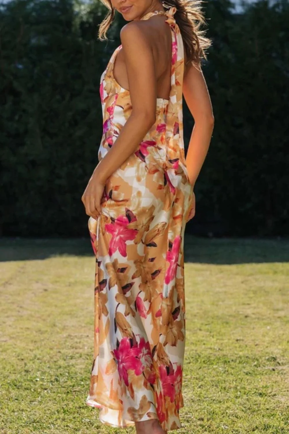 Floral Print Halter Neck Maxi Dress - Image 9