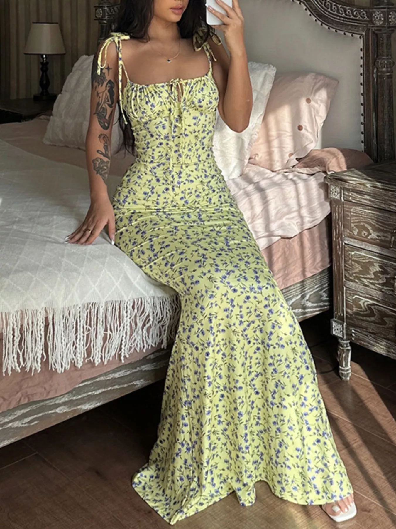 Floral Print Tie Strap Bodycon Maxi Dress - Image 10