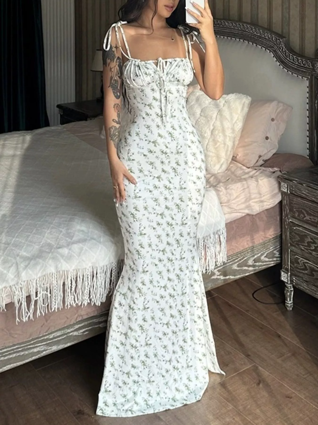 Floral Print Tie Strap Bodycon Maxi Dress - Image 4