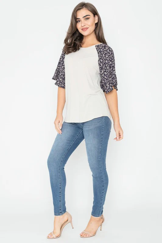 Floral Ruffle Sleeve Tunic - Image 4