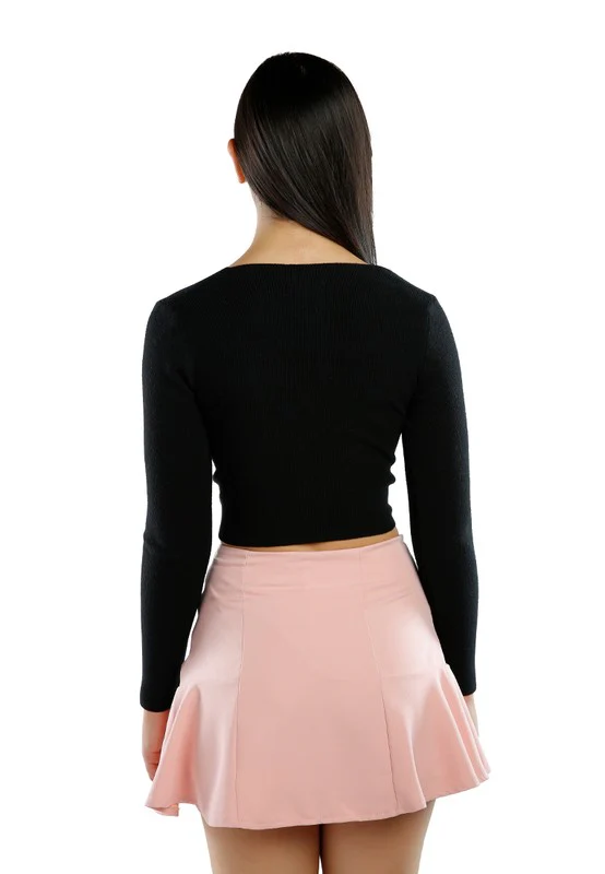 Full Sleeve Knot Twist Crop Top - Image 3