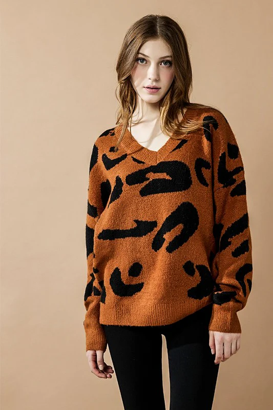Fuzzy Mohair Jacquard V-Neck Leopard Sweater - Image 11