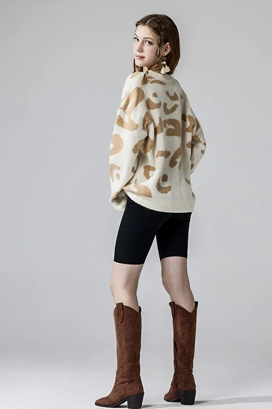 Fuzzy Mohair Jacquard V-Neck Leopard Sweater - Image 8