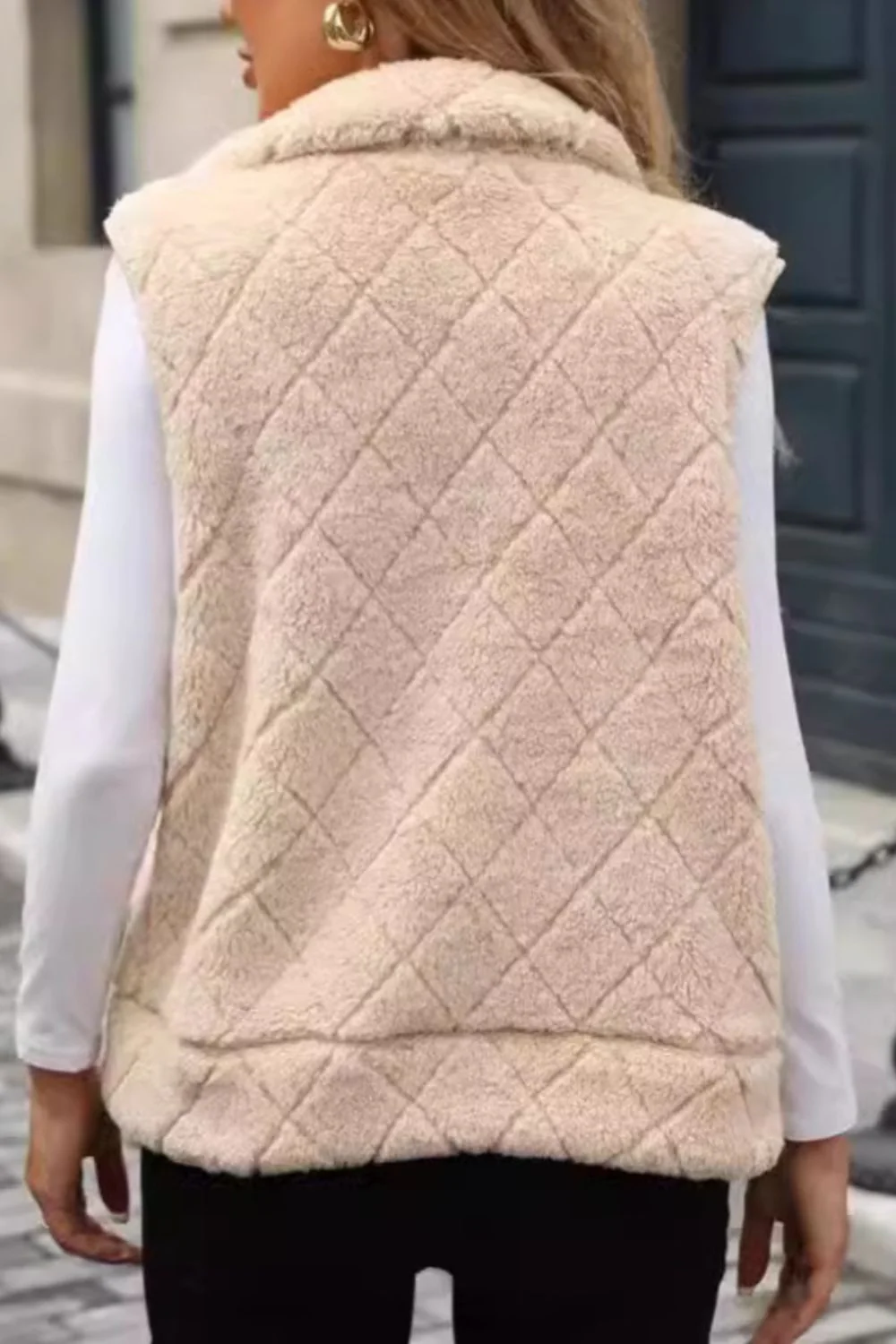 Fuzzy Plaid Texture Zip Up Vest Coat - Image 2