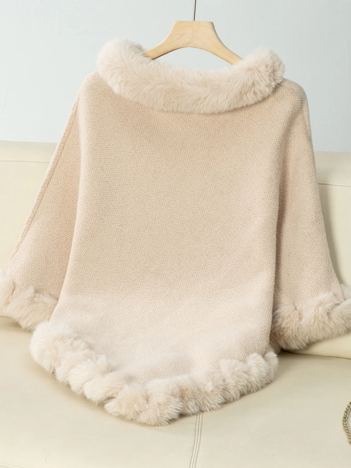 Fuzzy Trim Texture Three-Quarter Sleeve Poncho - Image 6