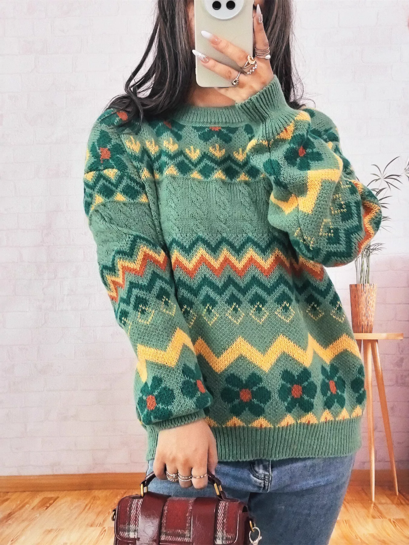 Geometric Round Neck Long Sleeve Sweater - Image 8