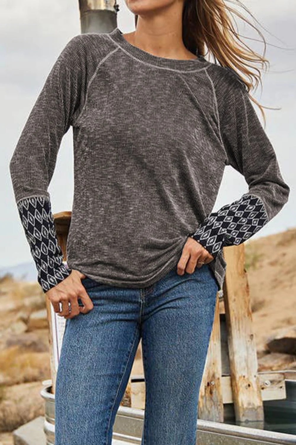 Geometric Round Neck Long Sleeve Top - Image 4