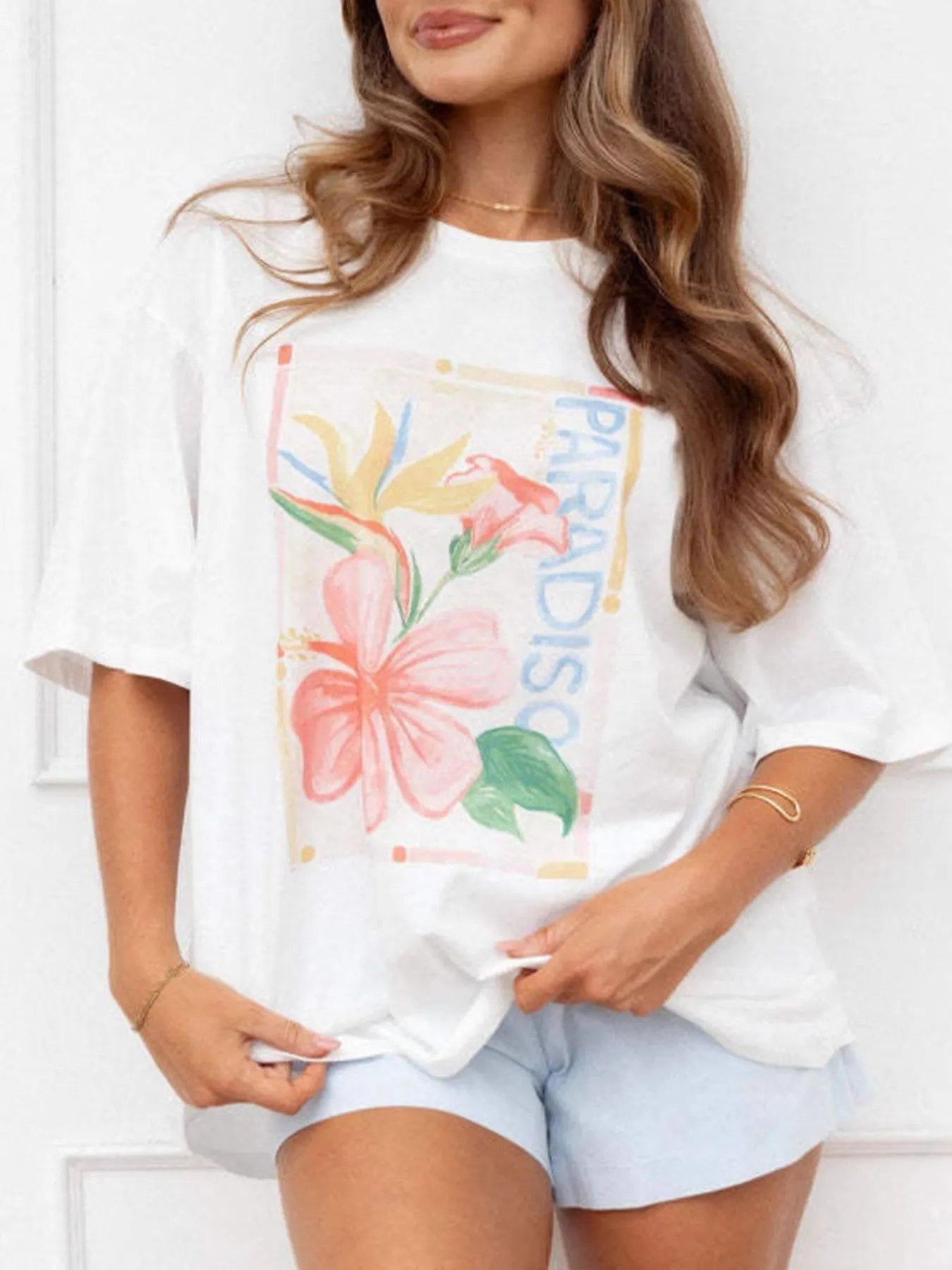 Graphic Round Neck Short Sleeve T-Shirt - Image 4