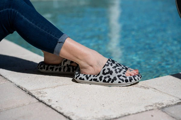 Gray Leopard Insanely Comfortable Slides - Image 8